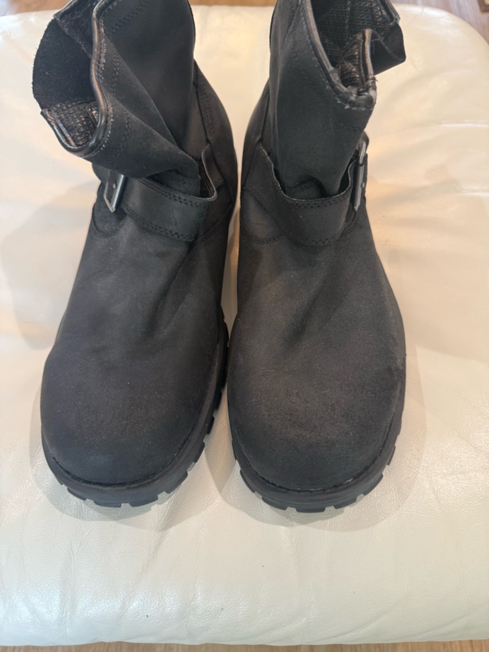 Skechers Black Suede Boots for Men